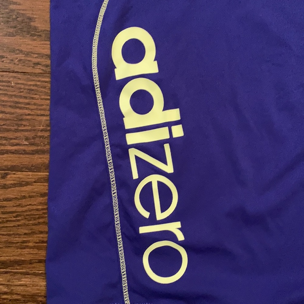 Adidas tee - Picture 3 of 7